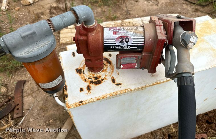 image for item DK2542 Tradesman  L-shaped diesel tank