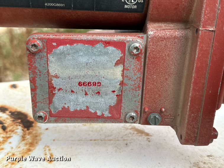 image for item DK2542 Tradesman  L-shaped diesel tank