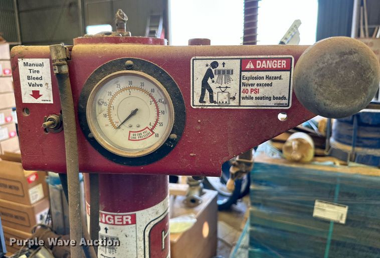 image for item DK2543 Coats 5035E LE  rim clamp tire machine