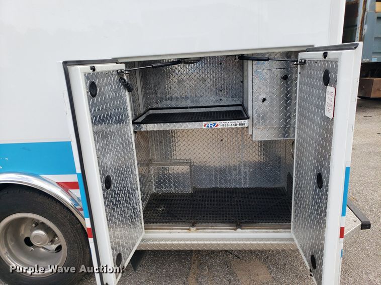 image for item DK7416 2016 Ford E450  ambulance