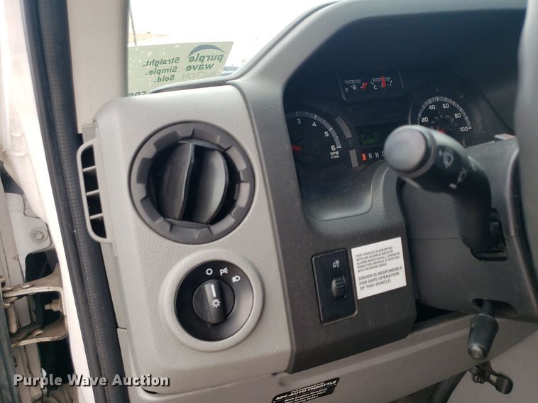 image for item DK7416 2016 Ford E450  ambulance