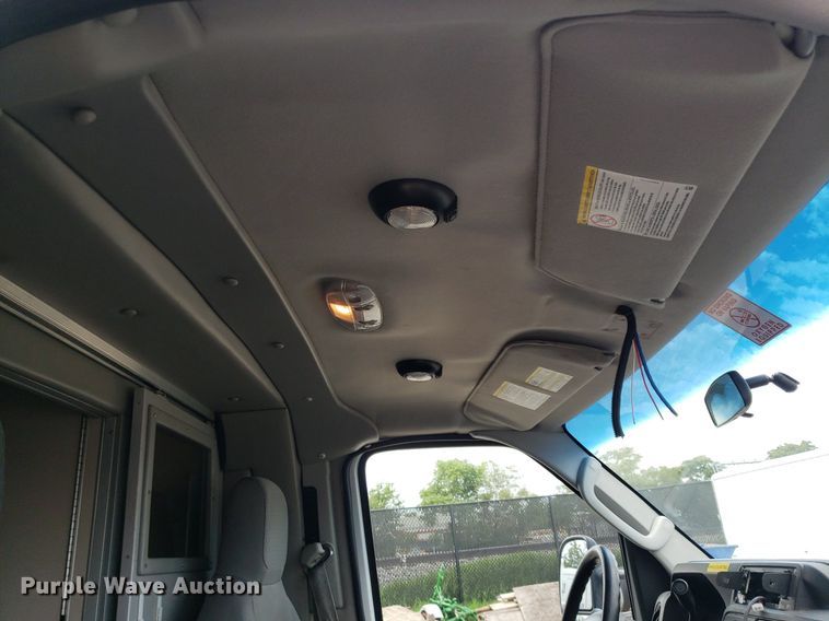 image for item DK7416 2016 Ford E450  ambulance