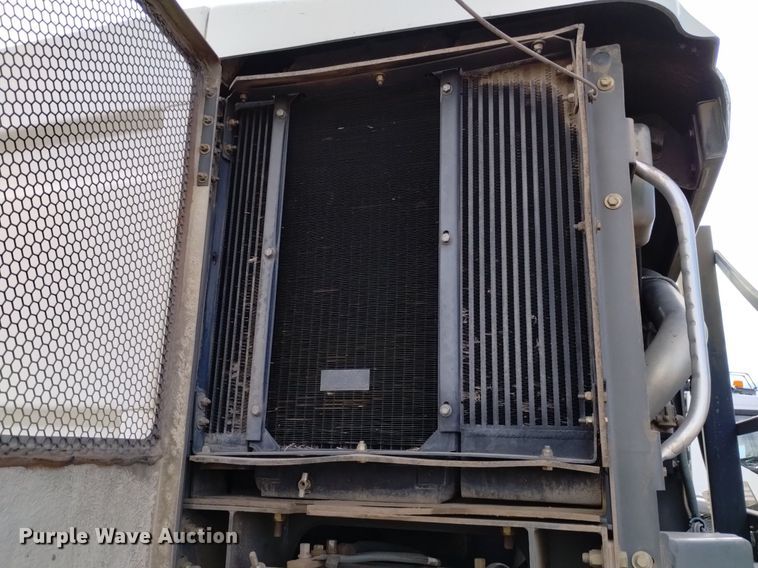 image for item DK8771 2010 Nissan UD3300  street sweeper truck