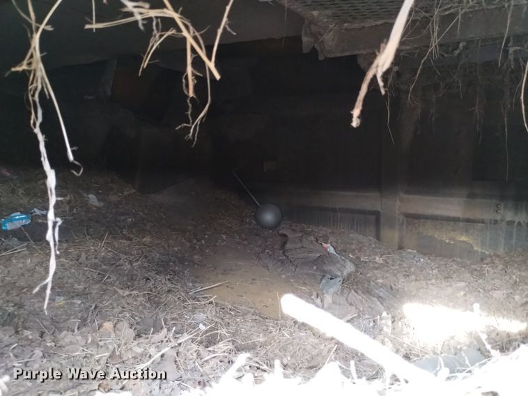 image for item DK8771 2010 Nissan UD3300  street sweeper truck