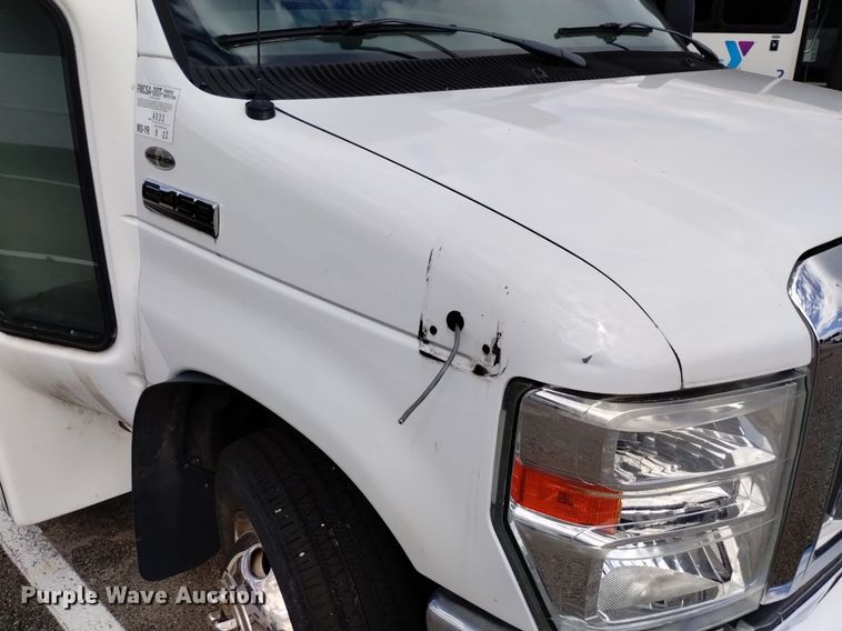 image for item DK8783 2015 Turtle Top  shuttle bus