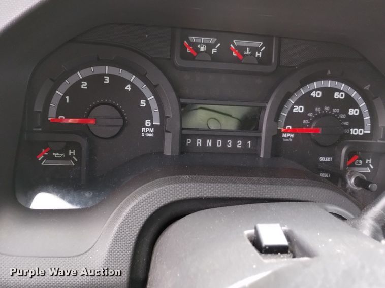 image for item DK8783 2015 Turtle Top  shuttle bus