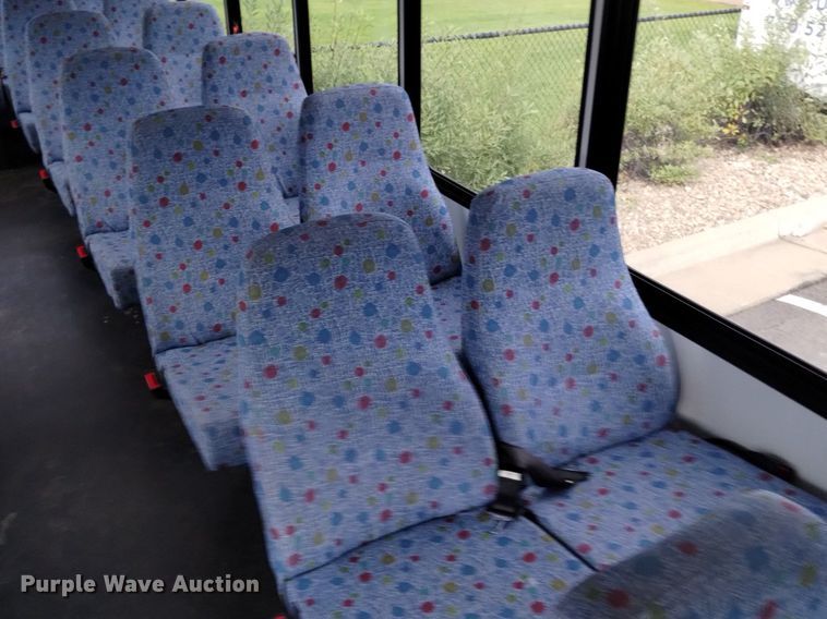 image for item DK8783 2015 Turtle Top  shuttle bus