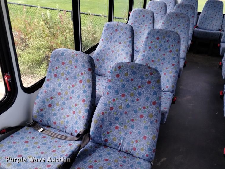 image for item DK8783 2015 Turtle Top  shuttle bus