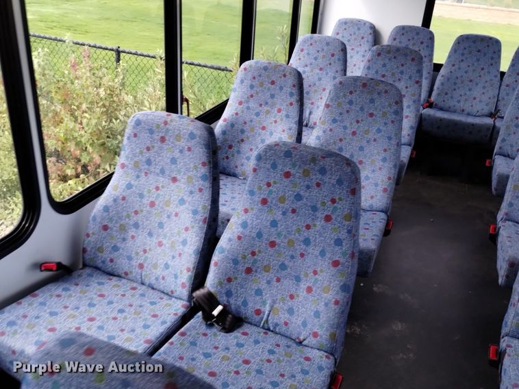 image for item DK8783 2015 Turtle Top  shuttle bus