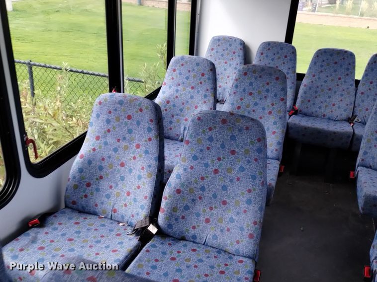 image for item DK8783 2015 Turtle Top  shuttle bus