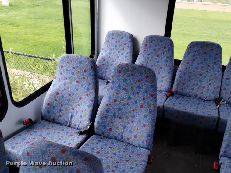 image for item DK8783 2015 Turtle Top  shuttle bus