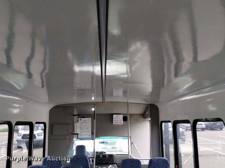 image for item DK8783 2015 Turtle Top  shuttle bus