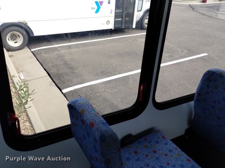 image for item DK8783 2015 Turtle Top  shuttle bus