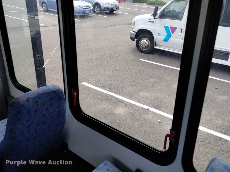 image for item DK8783 2015 Turtle Top  shuttle bus