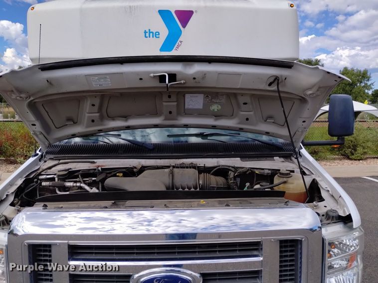 image for item DK8783 2015 Turtle Top  shuttle bus