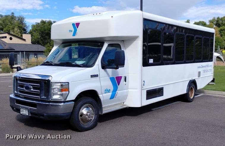 image for item DK8784 2015 Turtle Top  shuttle bus