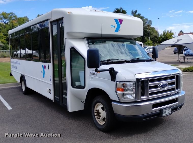 image for item DK8784 2015 Turtle Top  shuttle bus