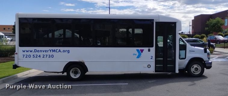 image for item DK8784 2015 Turtle Top  shuttle bus