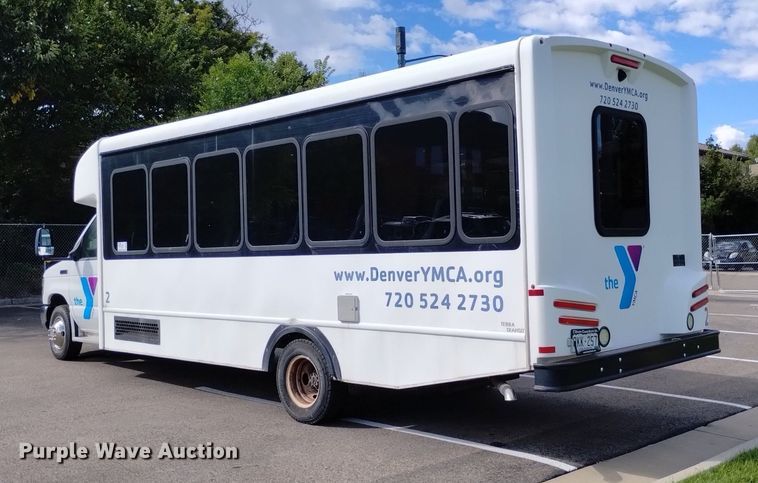 image for item DK8784 2015 Turtle Top  shuttle bus