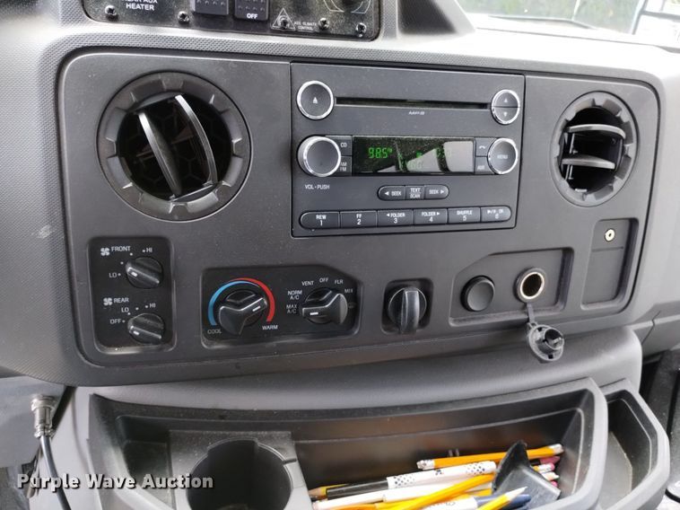 image for item DK8784 2015 Turtle Top  shuttle bus