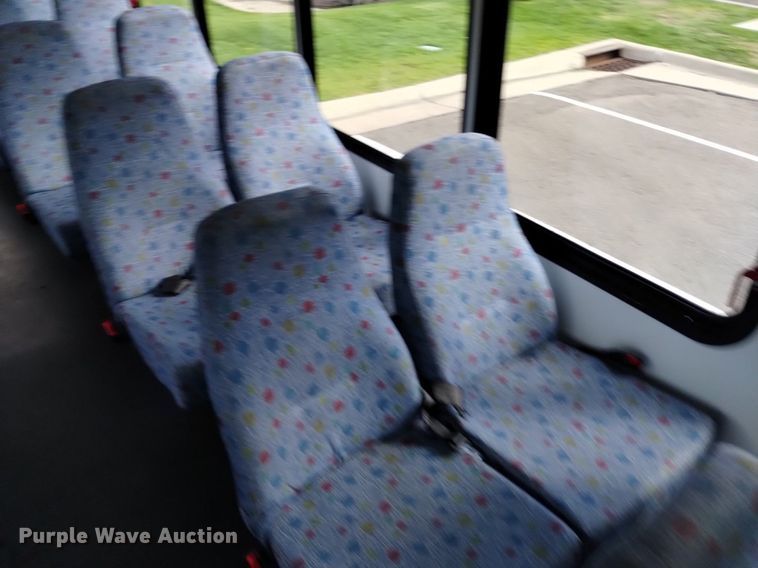 image for item DK8784 2015 Turtle Top  shuttle bus