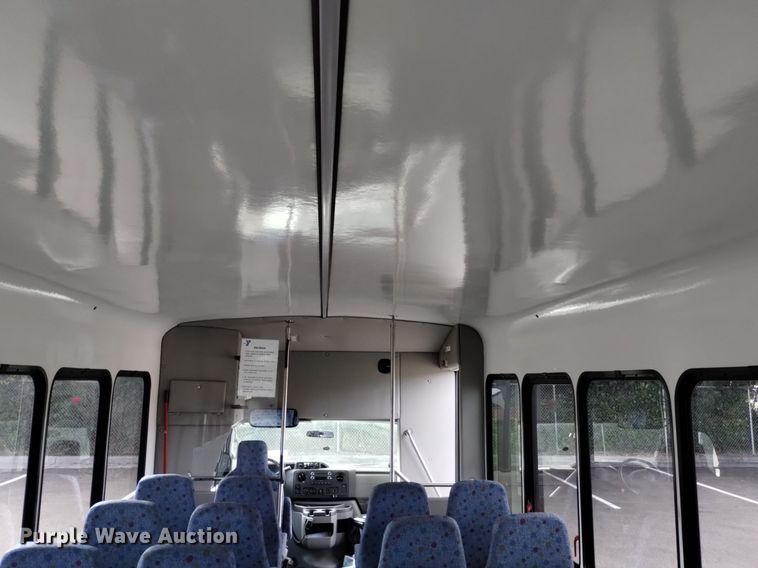 image for item DK8784 2015 Turtle Top  shuttle bus