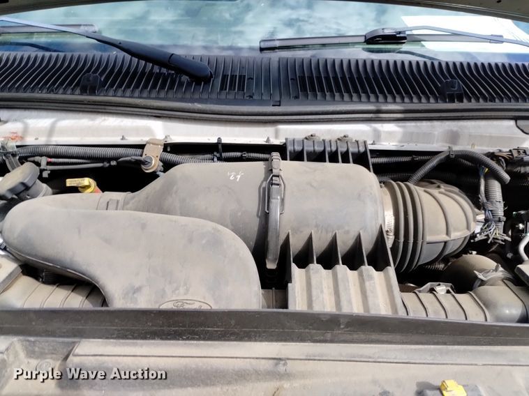 image for item DK8784 2015 Turtle Top  shuttle bus