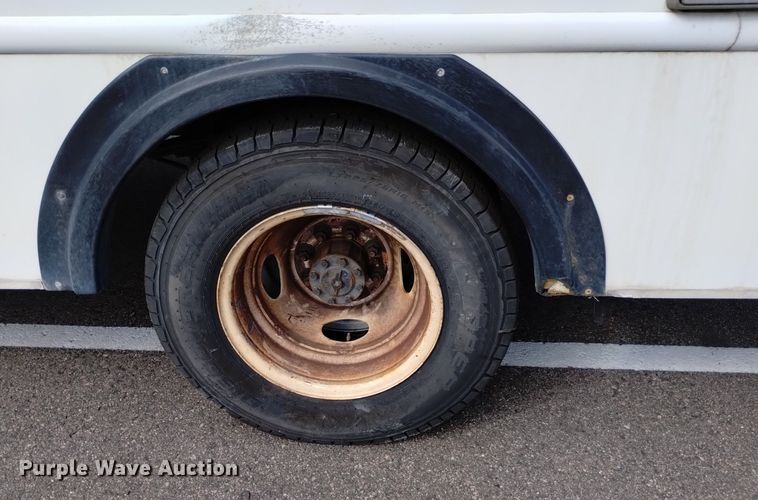 image for item DK8784 2015 Turtle Top  shuttle bus