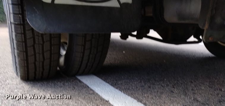 image for item DK8784 2015 Turtle Top  shuttle bus