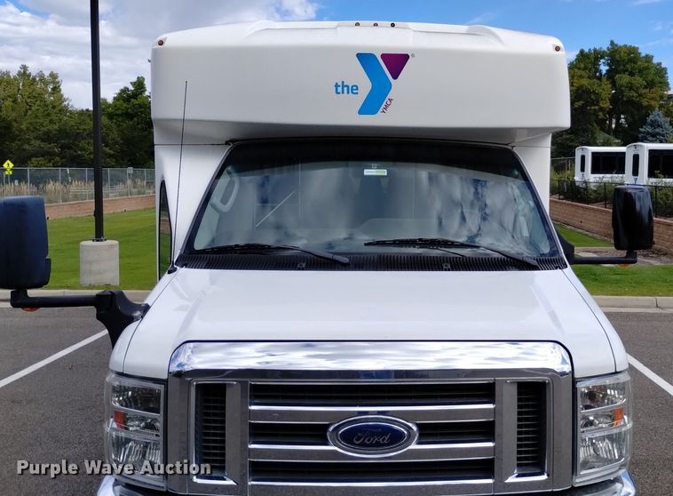 image for item DK8785 2015 Turtle Top  shuttle bus