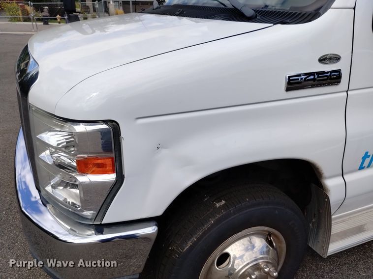 image for item DK8785 2015 Turtle Top  shuttle bus