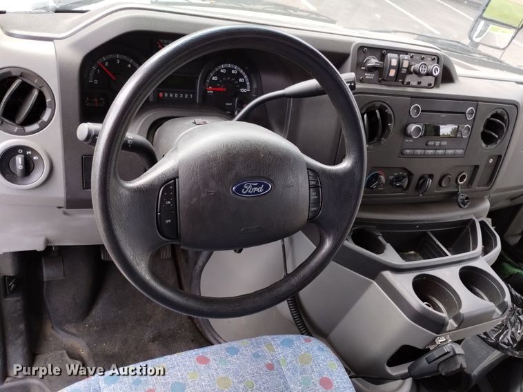 image for item DK8785 2015 Turtle Top  shuttle bus