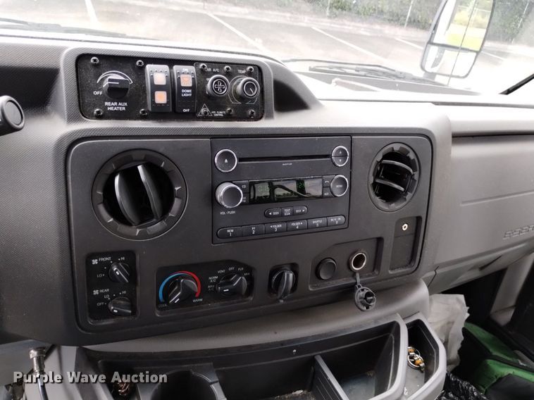 image for item DK8785 2015 Turtle Top  shuttle bus