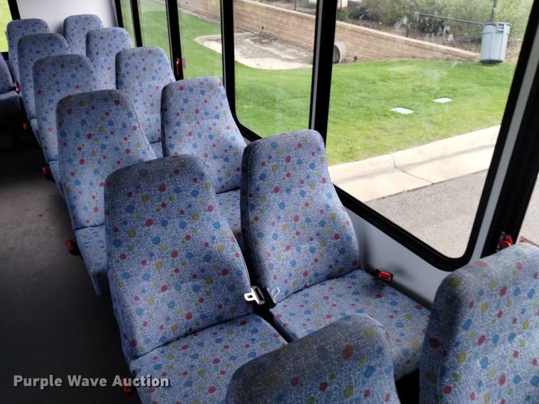 image for item DK8785 2015 Turtle Top  shuttle bus