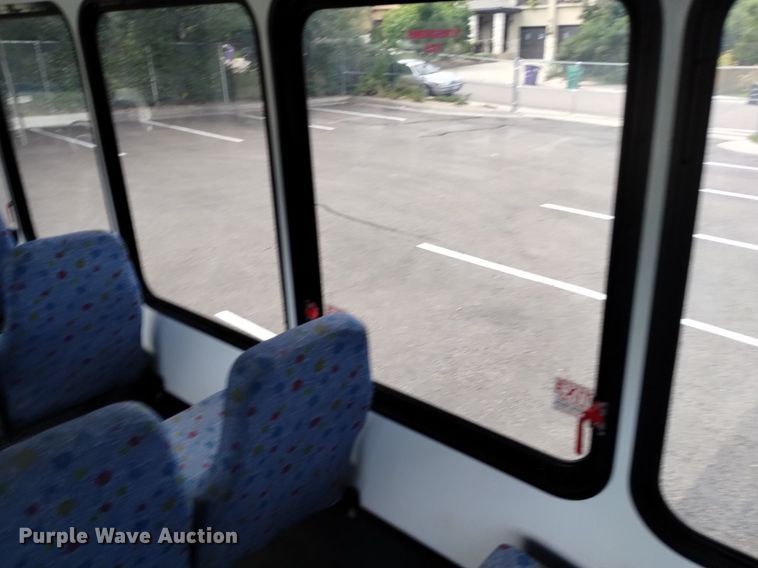 image for item DK8785 2015 Turtle Top  shuttle bus