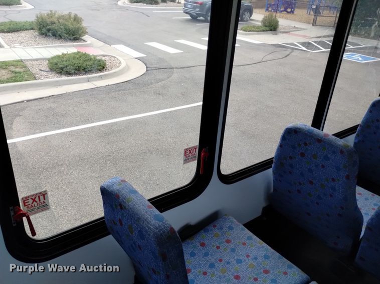 image for item DK8785 2015 Turtle Top  shuttle bus