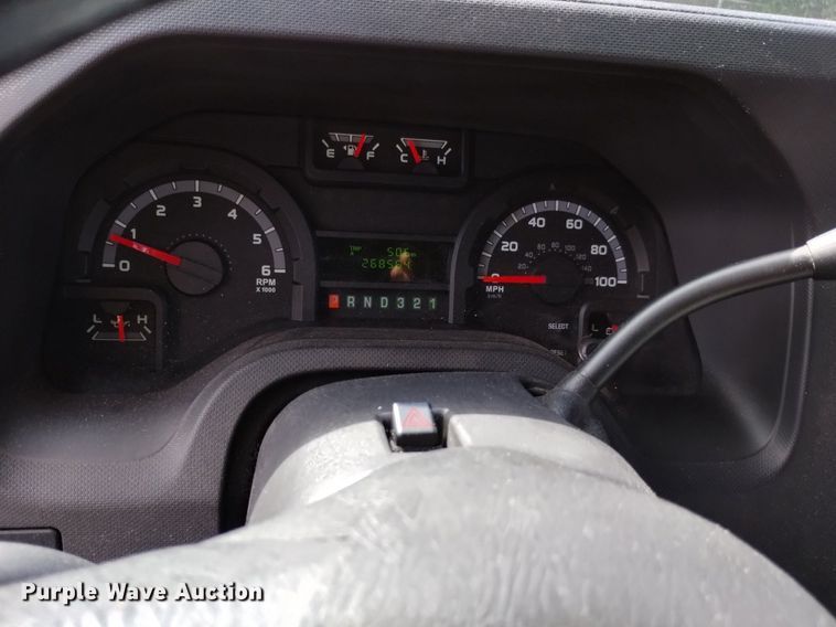 image for item DK8786 2015 Forrest River  shuttle bus