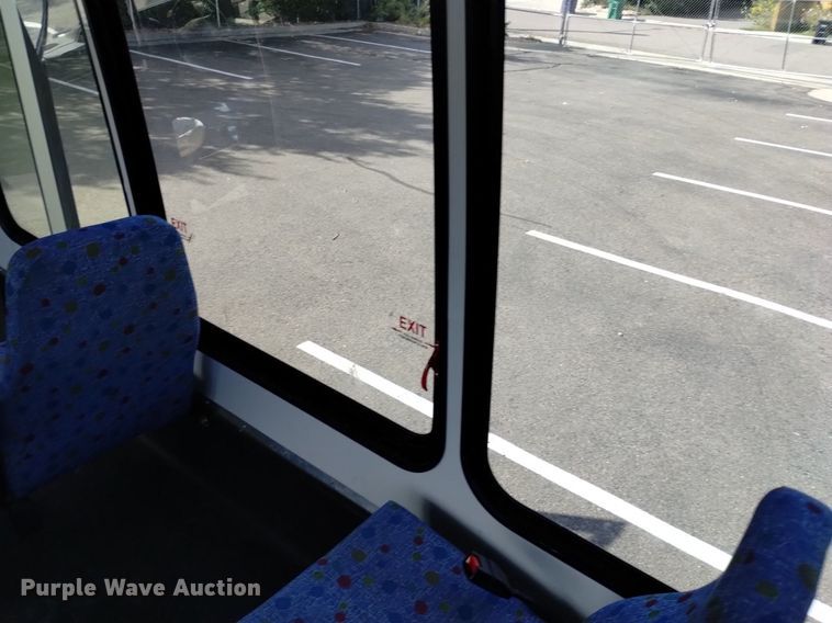 image for item DK8786 2015 Forrest River  shuttle bus