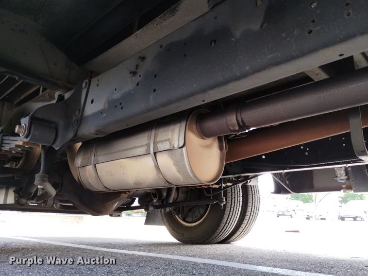 image for item DK8786 2015 Forrest River  shuttle bus