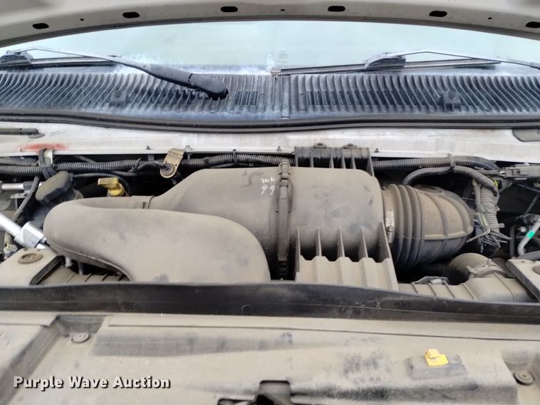 image for item DK8787 2014 Ford E450  shuttle bus