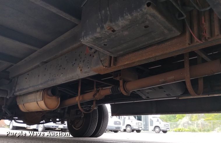 image for item DK8787 2014 Ford E450  shuttle bus