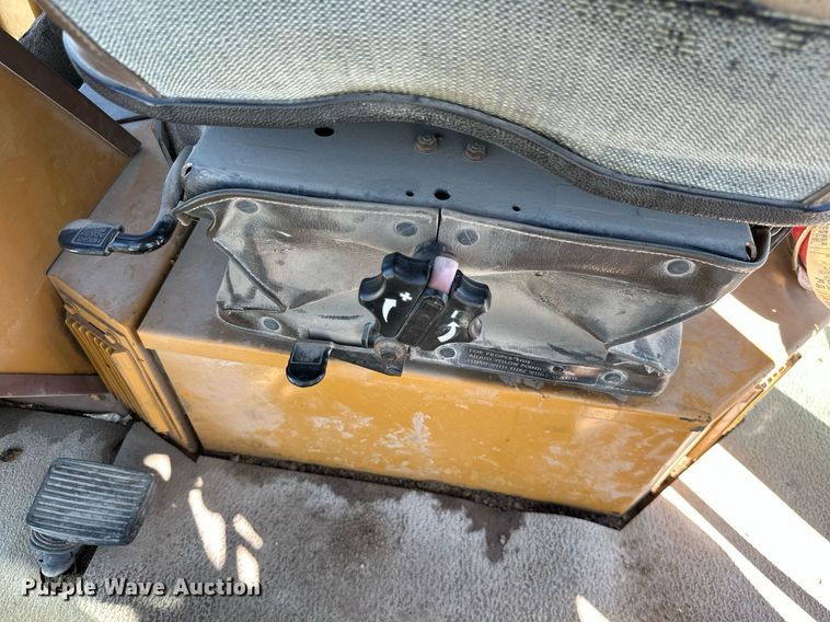 image for item DM6484 Dresser 830  motor grader