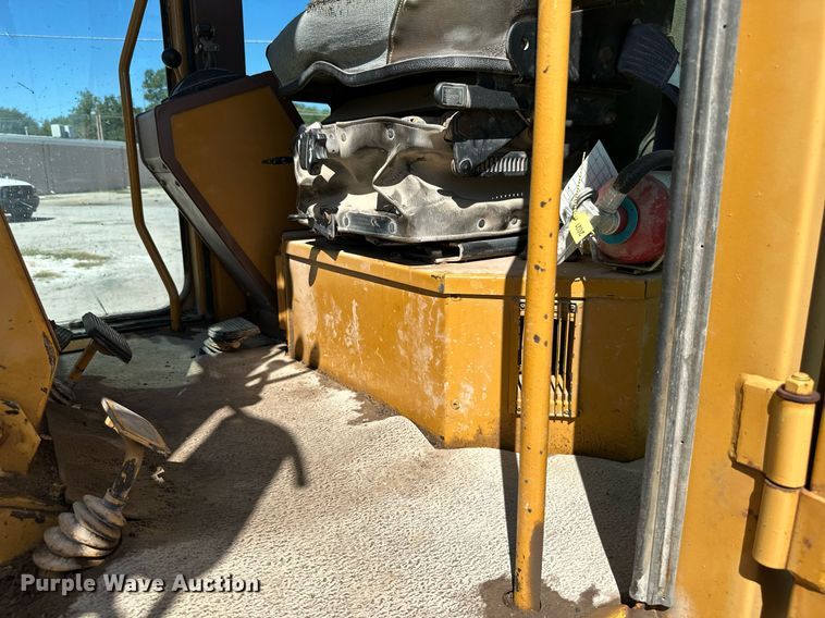 image for item DM6484 Dresser 830  motor grader