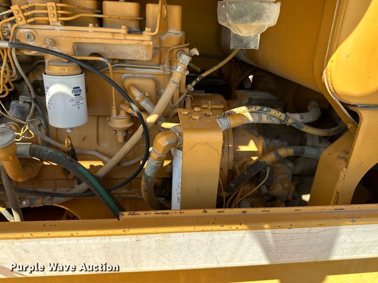 image for item DM6484 Dresser 830  motor grader