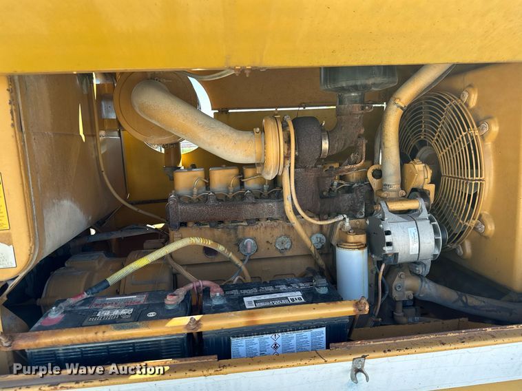 image for item DM6484 Dresser 830  motor grader