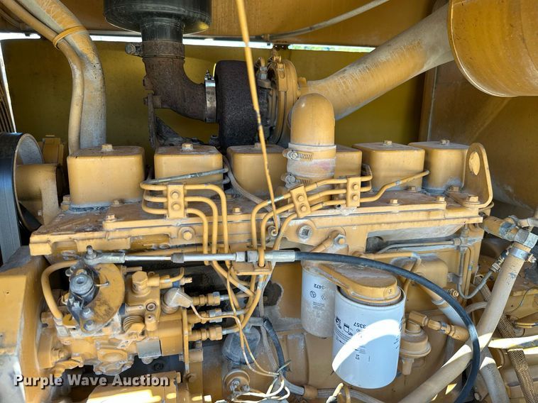 image for item DM6484 Dresser 830  motor grader