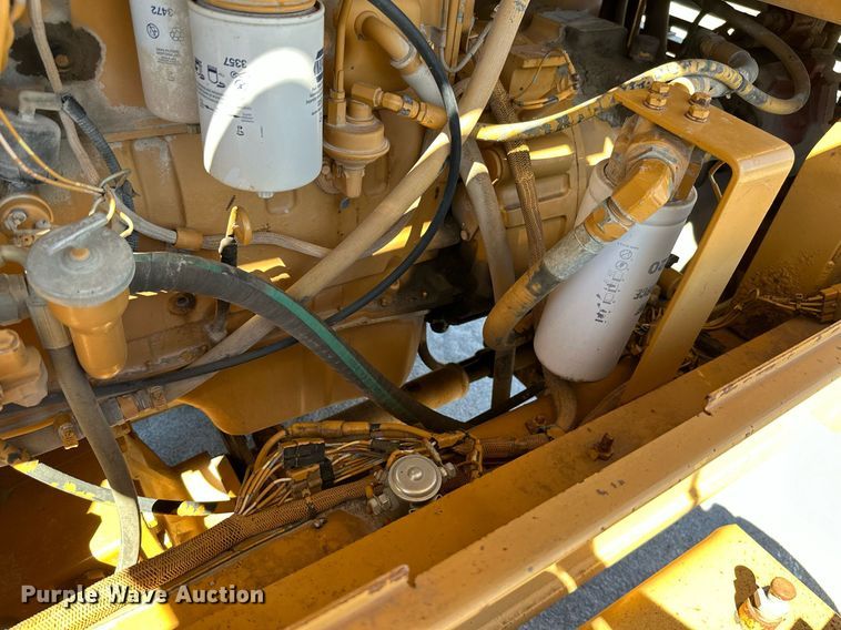 image for item DM6484 Dresser 830  motor grader