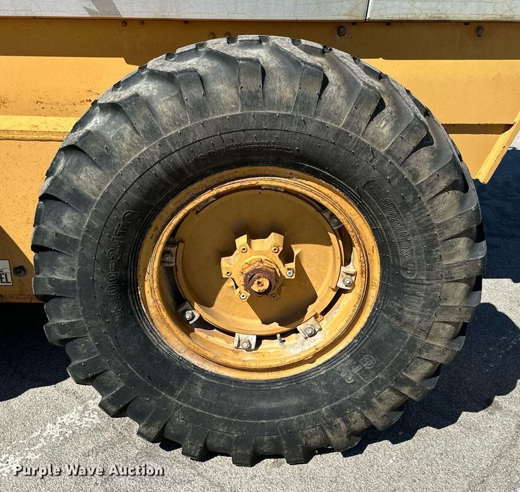 image for item DM6484 Dresser 830  motor grader