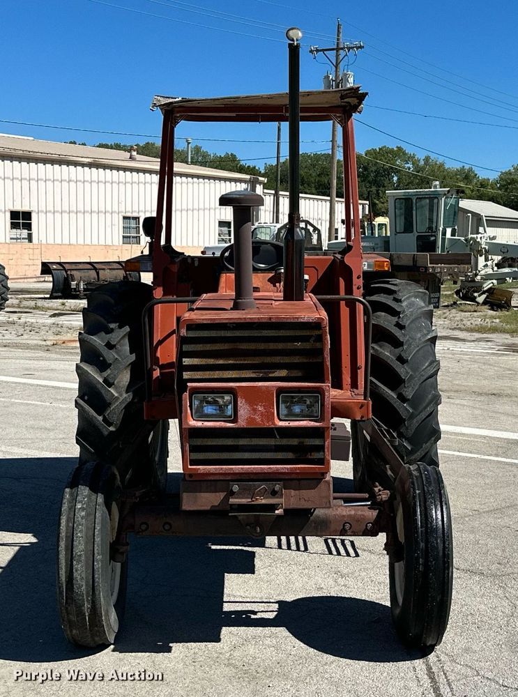 image for item DM6485 Fiat Hesston 780  tractor