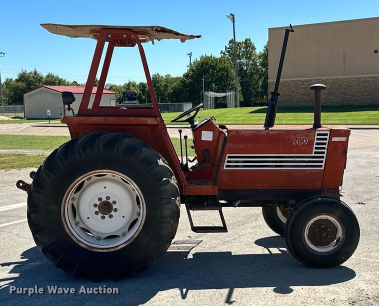 image for item DM6485 Fiat Hesston 780  tractor